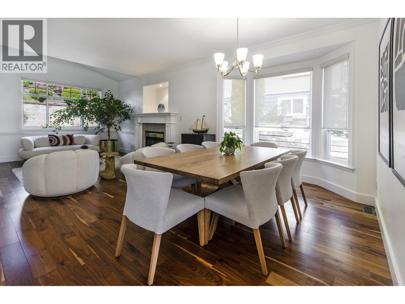 1075 Adderley Street, North Vancouver, British Columbia  V7L 1T4 - Photo 7 - R3175553