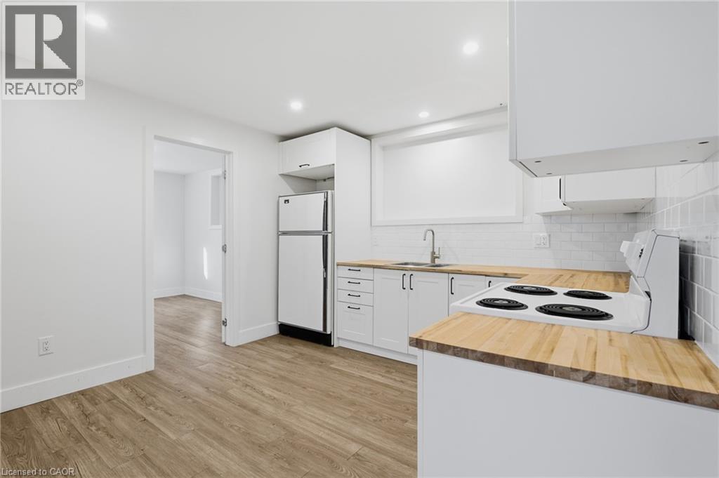 24 Briarwood Crescent Unit# 2, Hamilton, Ontario  L9C 4B9 - Photo 6 - 40871178