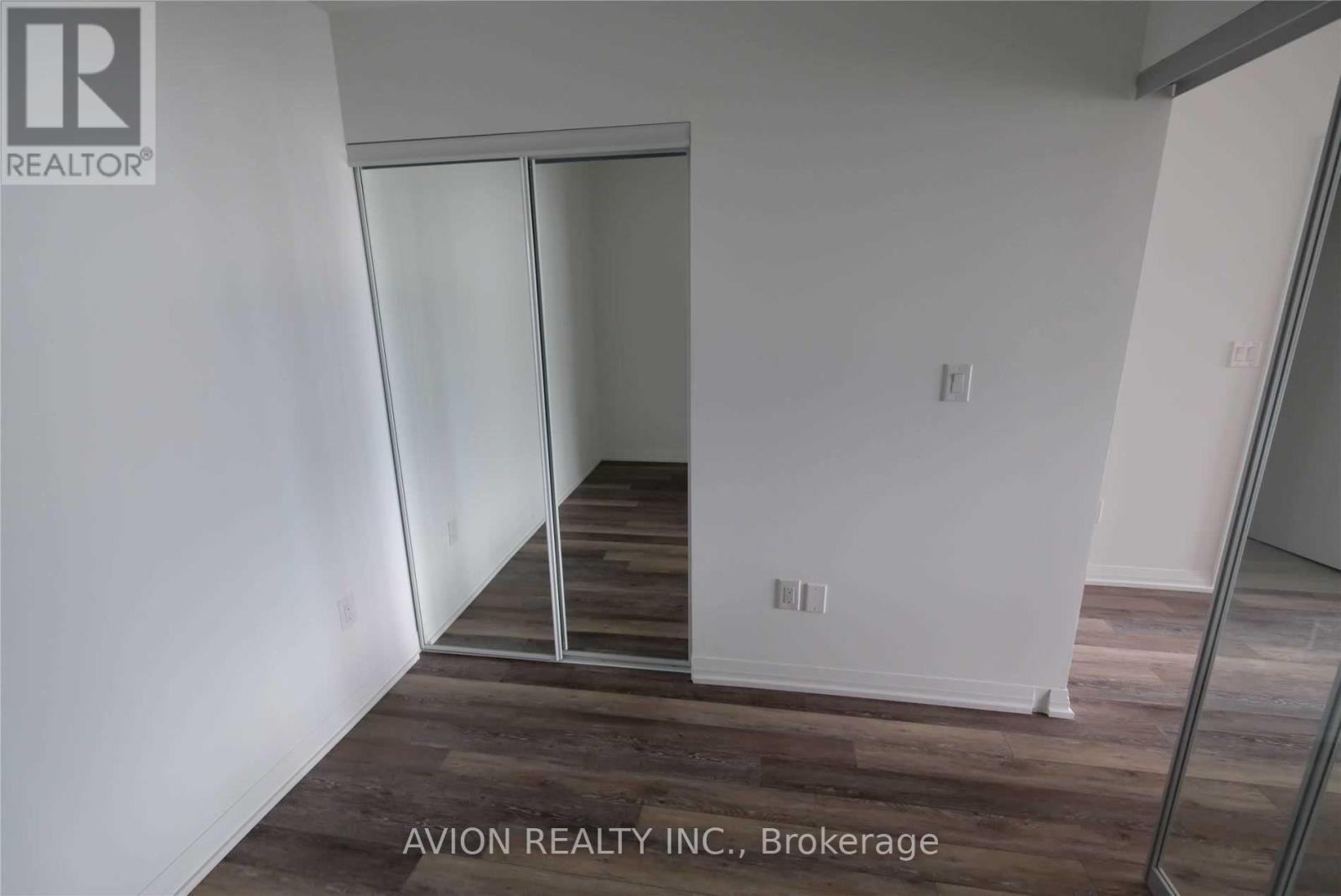 517 - 75 Canterbury Place, Toronto (Willowdale West), Ontario  M2N 0L2 - Photo 10 - C14034506