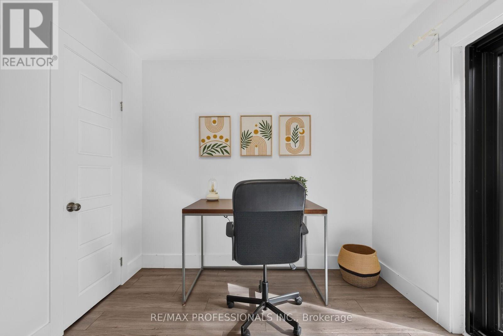 17 Hollydene Road, Toronto (Clairlea-Birchmount), Ontario  M1L 2A4 - Photo 19 - E14034490