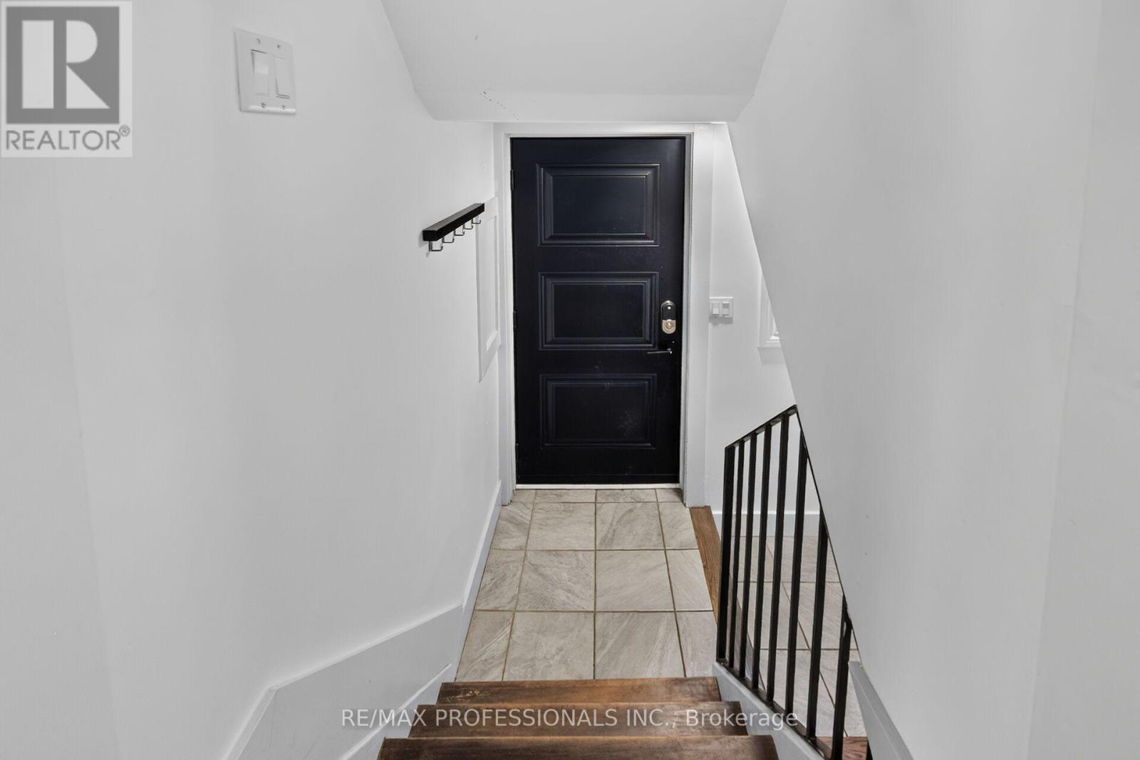 17 Hollydene Road, Toronto (Clairlea-Birchmount), Ontario  M1L 2A4 - Photo 31 - E14034490