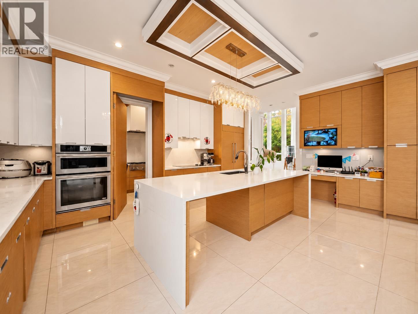 3500 SHUSWAP AVENUE, Richmond, British Columbia