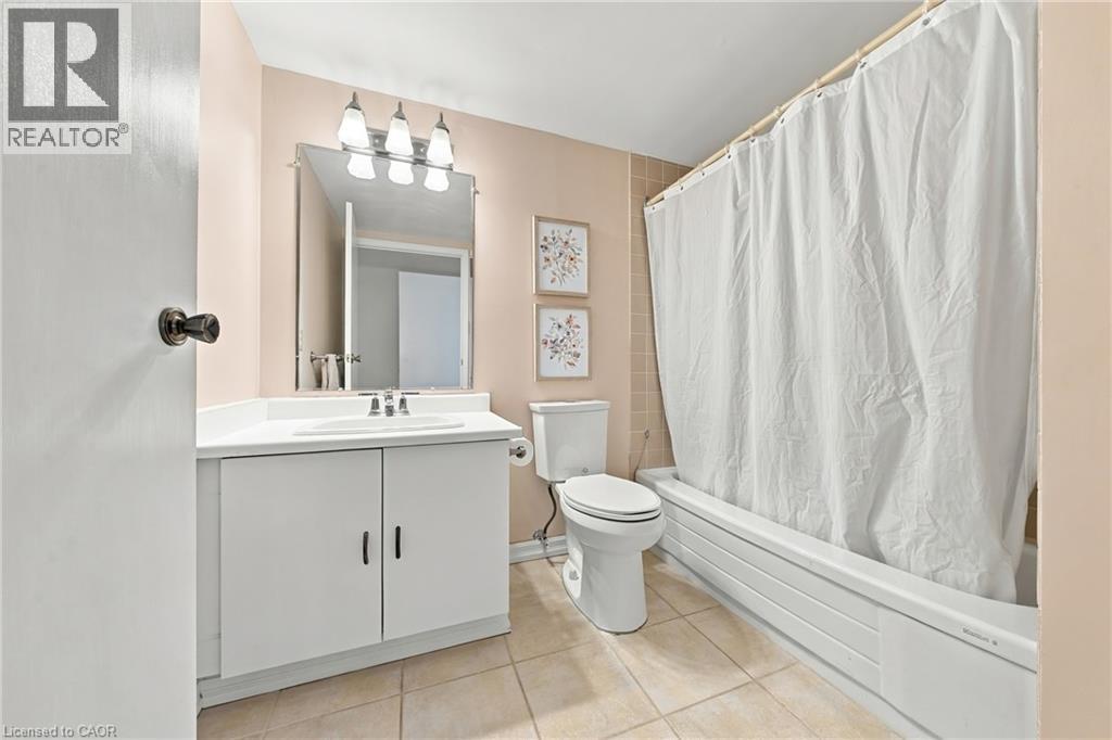 5280 Lakeshore Road Unit# 912, Burlington, Ontario  L7L 5R1 - Photo 15 - 40870703