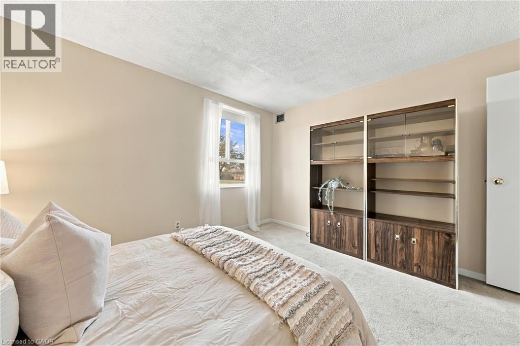 5280 Lakeshore Road Unit# 912, Burlington, Ontario  L7L 5R1 - Photo 17 - 40870703
