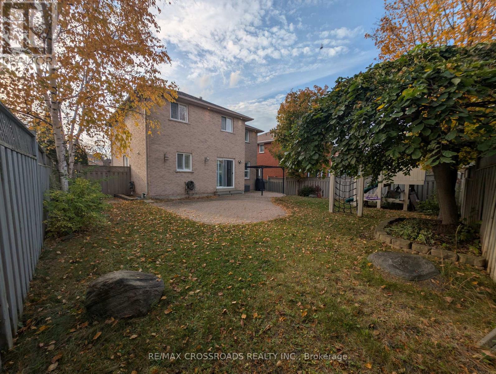 94 Violet Street, Barrie (Holly), Ontario  L4N 9M8 - Photo 35 - S14034518