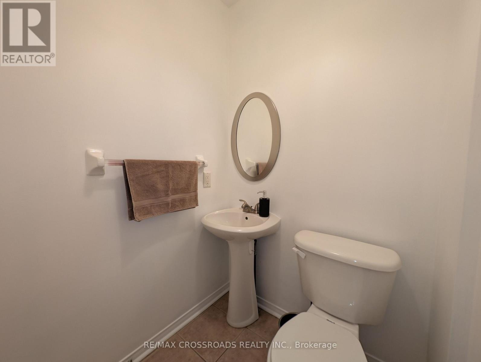 94 Violet Street, Barrie (Holly), Ontario  L4N 9M8 - Photo 9 - S14034518