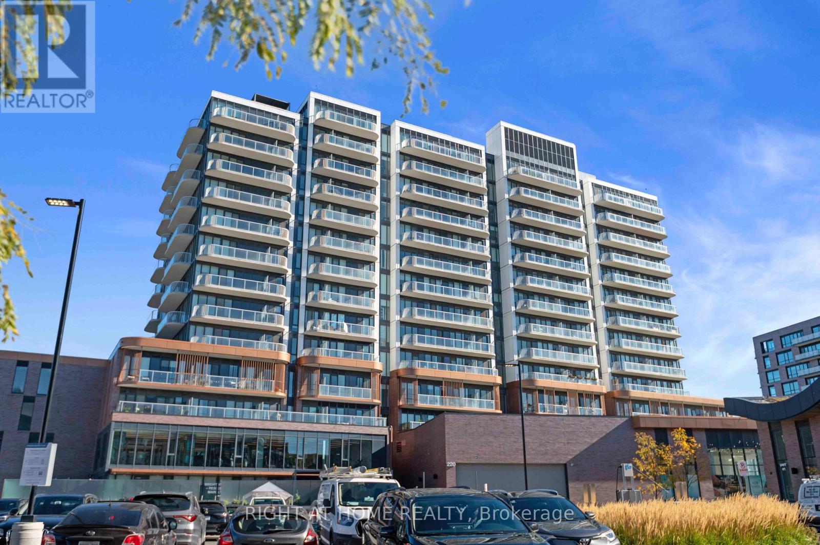 220 Missinnihe Way, Mississauga (Port Credit), Ontario  L5H 0A9 - Photo 12 - W14034524