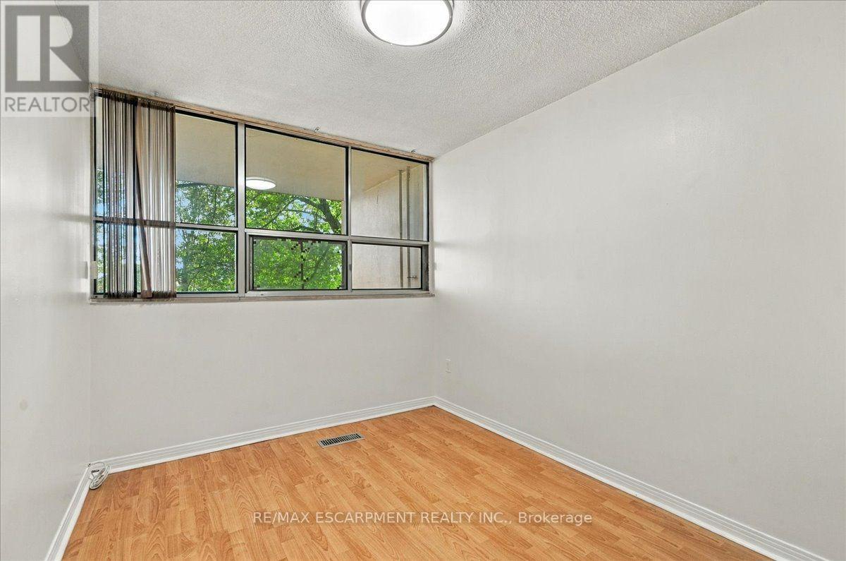322 - 1300 Marlborough Court, Oakville (Fa Falgarwood), Ontario  L6H 2S2 - Photo 28 - W14034532