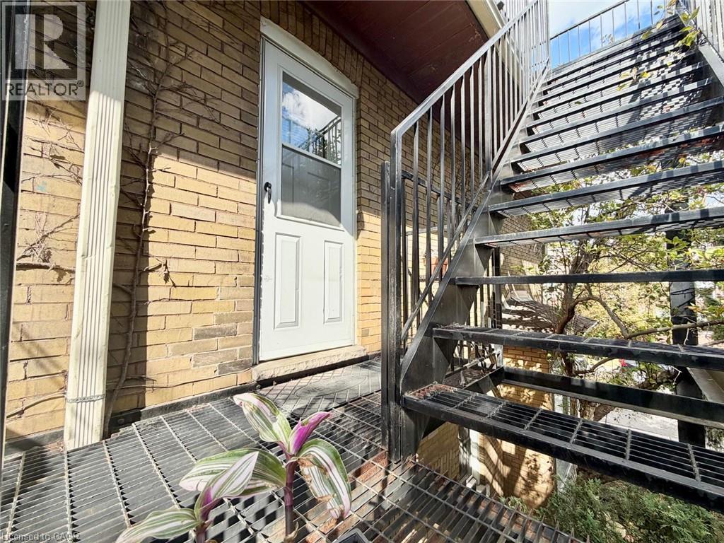 241 Macnab Street S Unit# Unit 2, Hamilton, Ontario  L8P 3E2 - Photo 2 - 40870721
