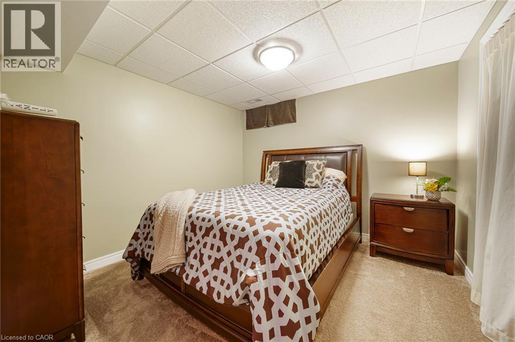 99 Beechmanor Crescent, Kitchener, Ontario  N2N 3H5 - Photo 37 - 40867233