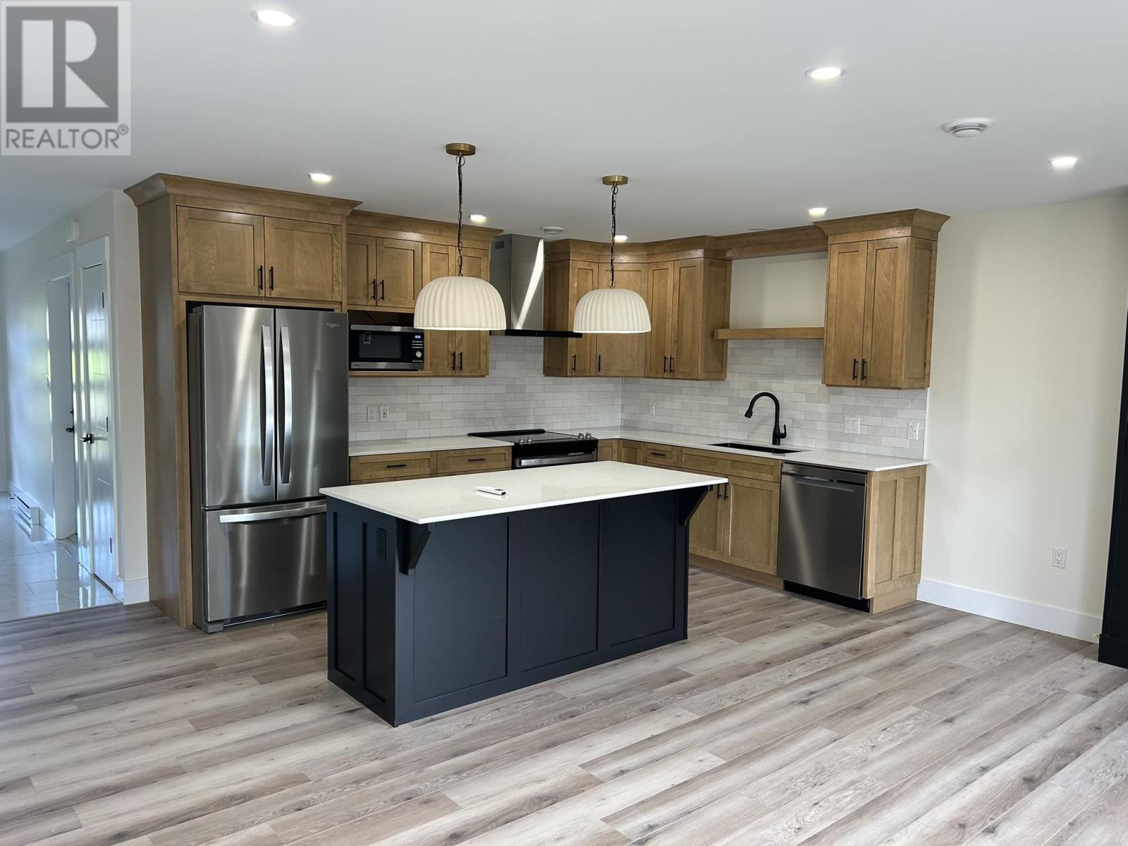 55 Airfield Court, West Royalty, Prince Edward Island C1E 3P7 - Photo 4 - 202625771