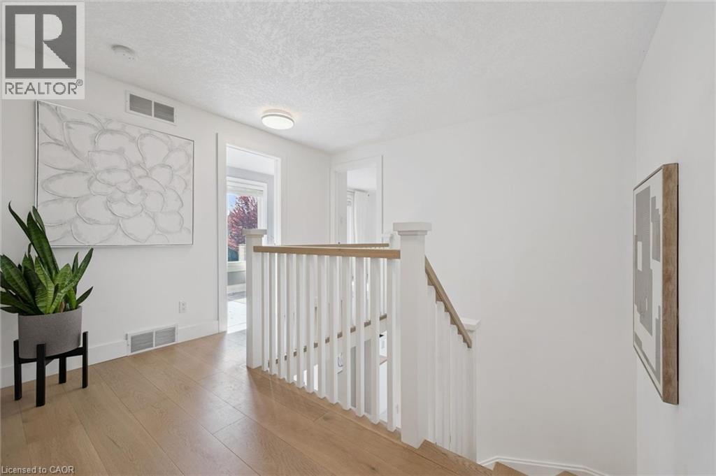 53 Manitoulin Crescent, Kitchener, Ontario  N2A 3J4 - Photo 24 - 40869314