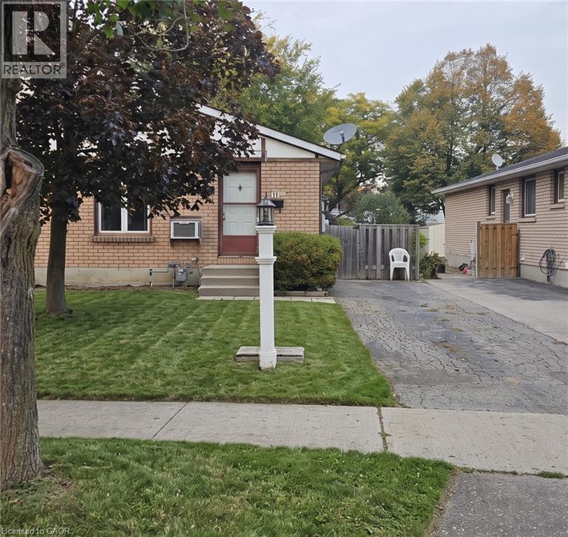 11 Debby Crescent, Brantford, Ontario  N3R 7A4 - Photo 3 - 40871080