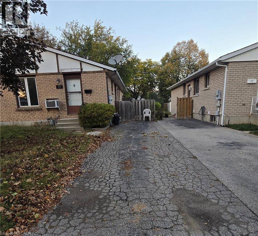 11 Debby Crescent, Brantford, Ontario  N3R 7A4 - Photo 4 - 40871080