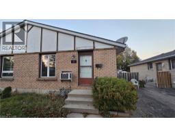 11 DEBBY Crescent, Brantford, Ontario