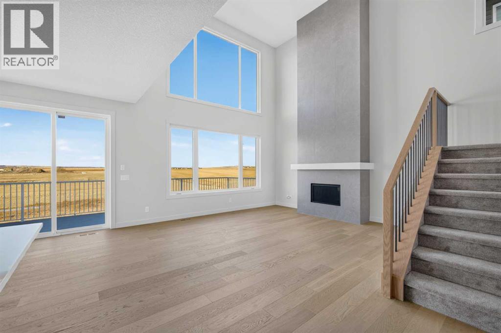 525 Lucas Way Nw, Calgary, Alberta  T3P 2E7 - Photo 15 - A2338124