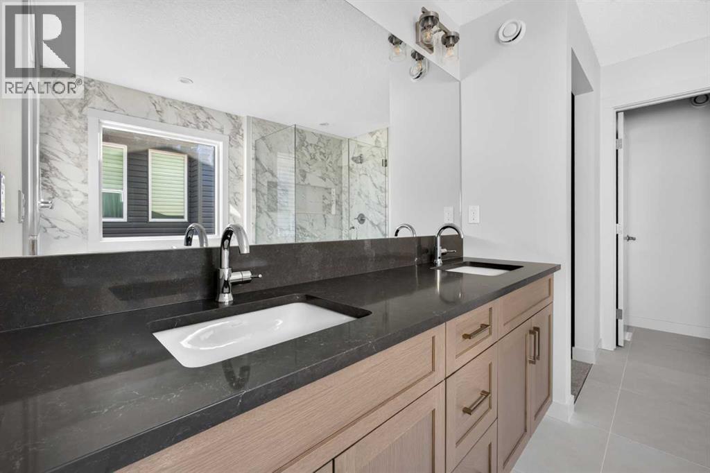 525 Lucas Way Nw, Calgary, Alberta  T3P 2E7 - Photo 32 - A2338124