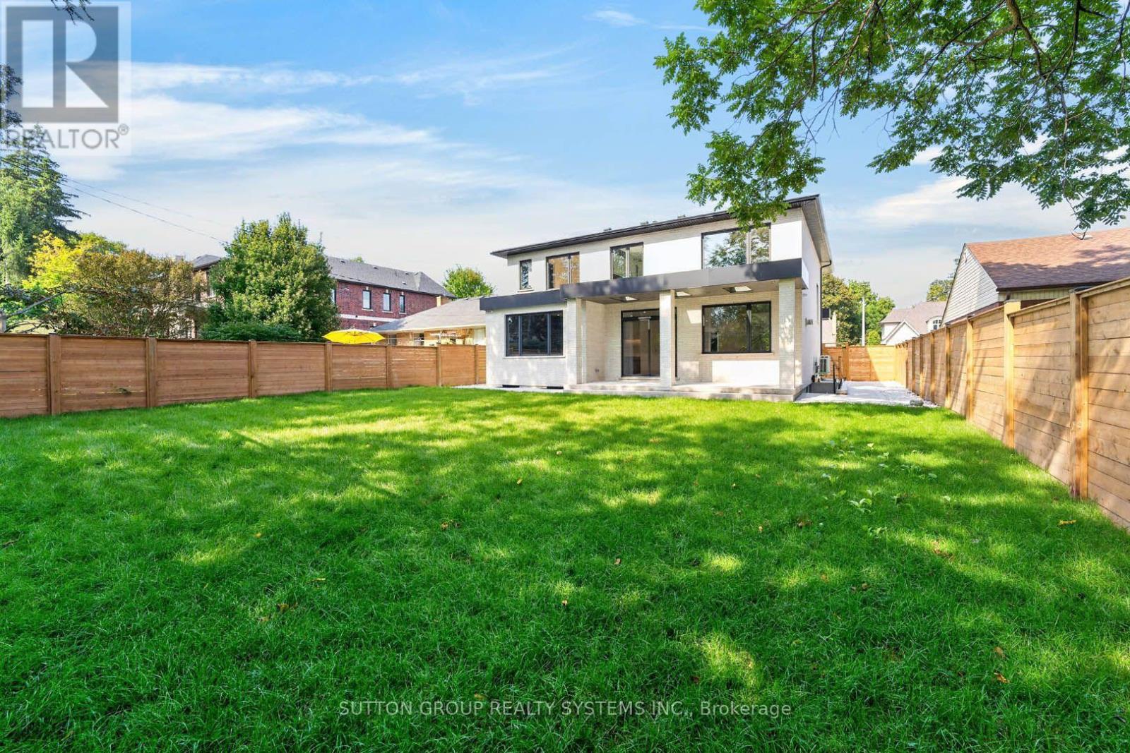 2052 Redan Drive, Mississauga, Ontario  L4Y 1N8 - Photo 45 - W14034558