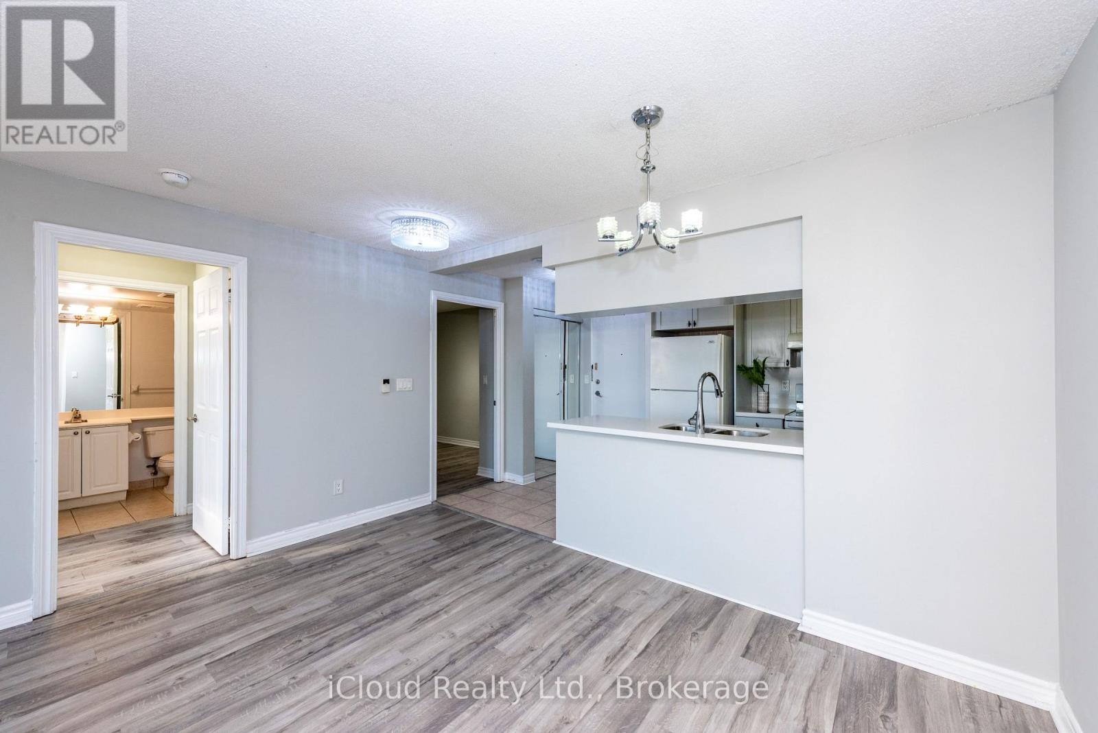 2521 - 3888 Duke Of York Boulevard, Mississauga, Ontario  L5B 4P5 - Photo 29 - W14034566