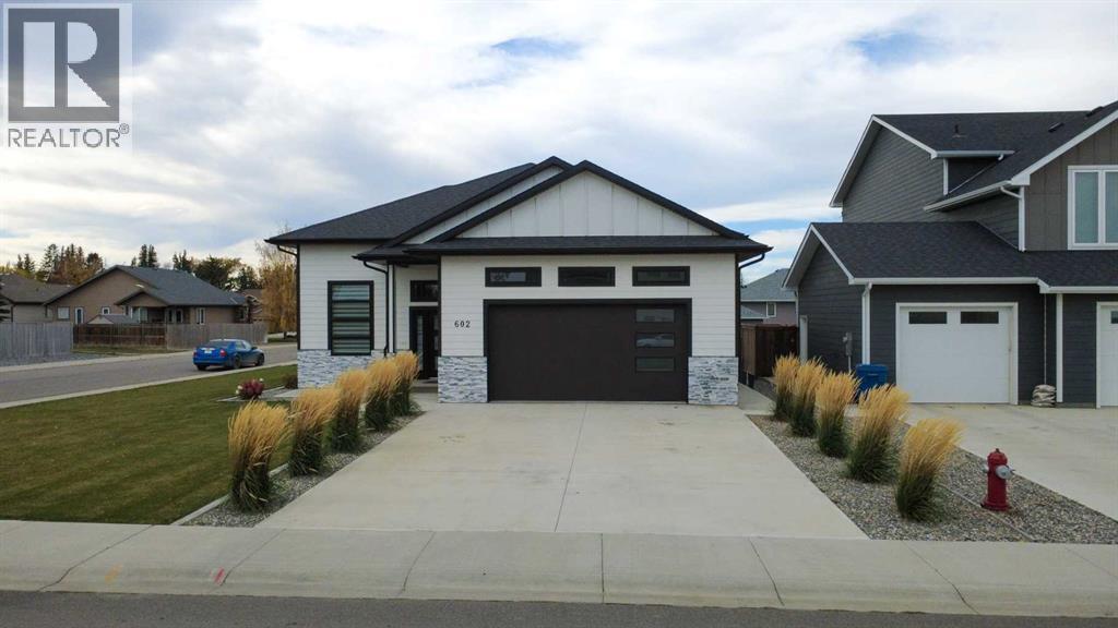 602 5 Avenue, Nobleford, Alberta  T0L 1S0 - Photo 37 - A2350942