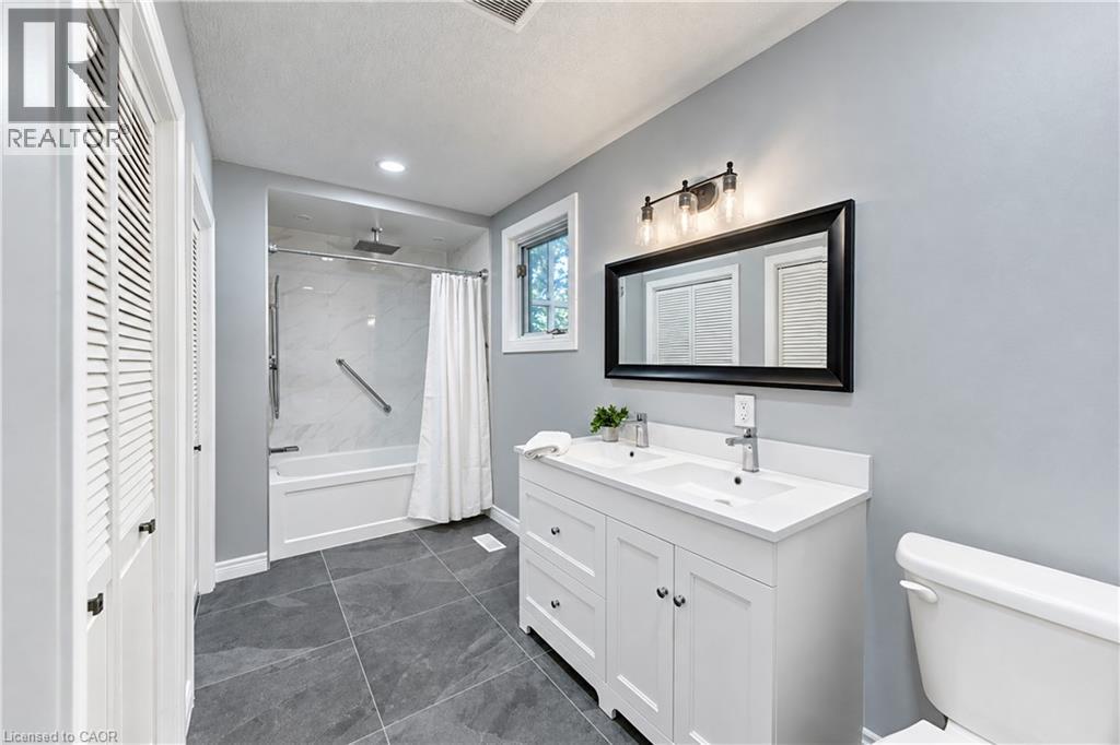 64 Lowrey Avenue S, Cambridge, Ontario  N1R 4Z8 - Photo 19 - 40869659