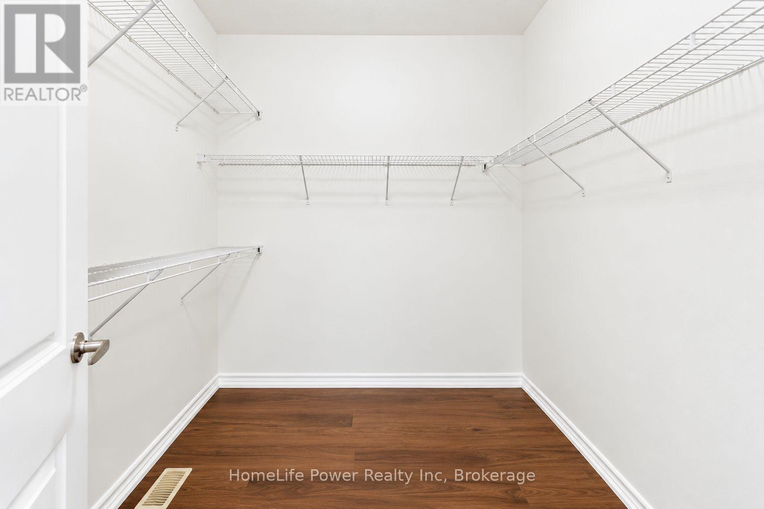 470 Blair Creek Drive, Kitchener, Ontario  N2P 0H6 - Photo 31 - X13820632