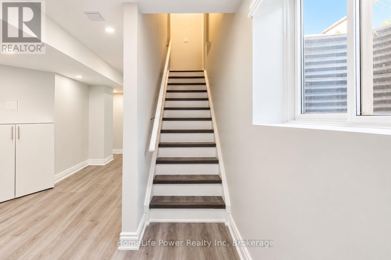 470 Blair Creek Drive, Kitchener, Ontario  N2P 0H6 - Photo 41 - X13820632