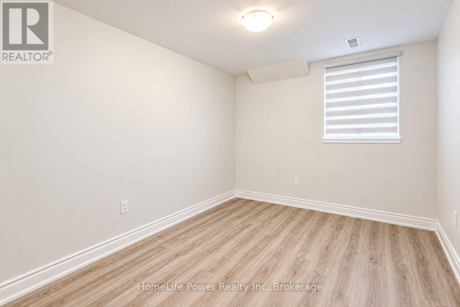 470 Blair Creek Drive, Kitchener, Ontario  N2P 0H6 - Photo 48 - X13820632