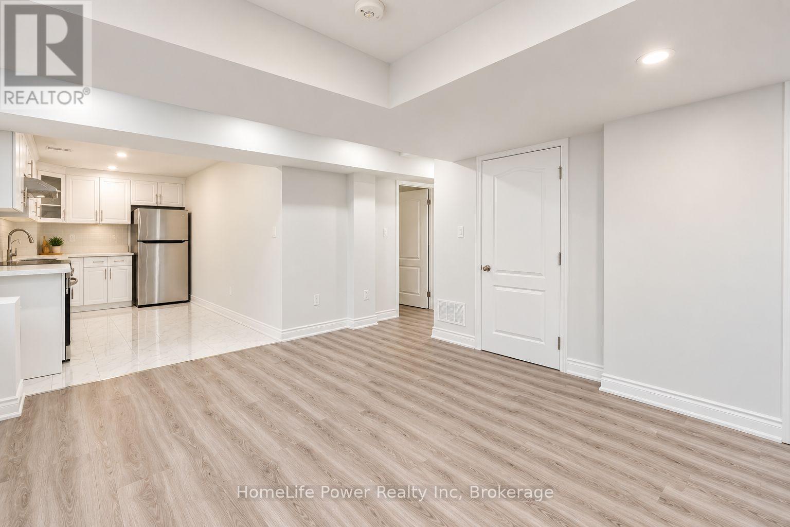 470 Blair Creek Drive, Kitchener, Ontario  N2P 0H6 - Photo 42 - X13820632
