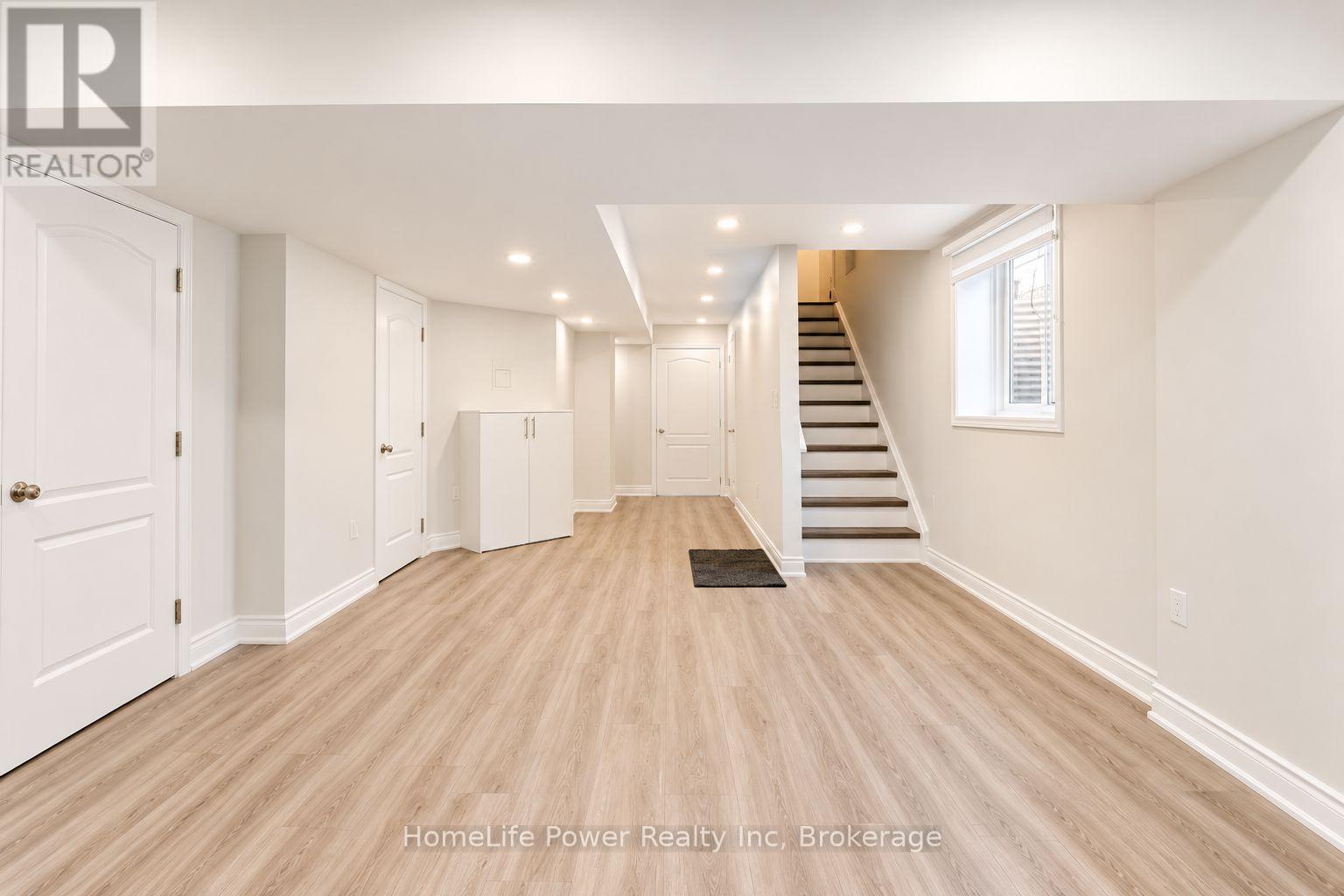 470 Blair Creek Drive, Kitchener, Ontario  N2P 0H6 - Photo 44 - X13820632