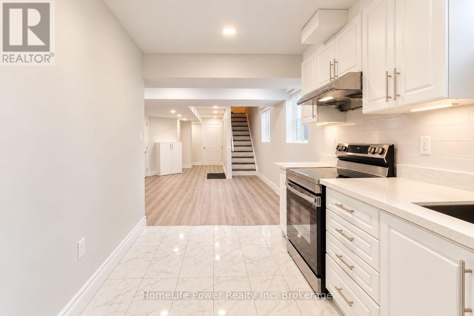 470 Blair Creek Drive, Kitchener, Ontario  N2P 0H6 - Photo 46 - X13820632