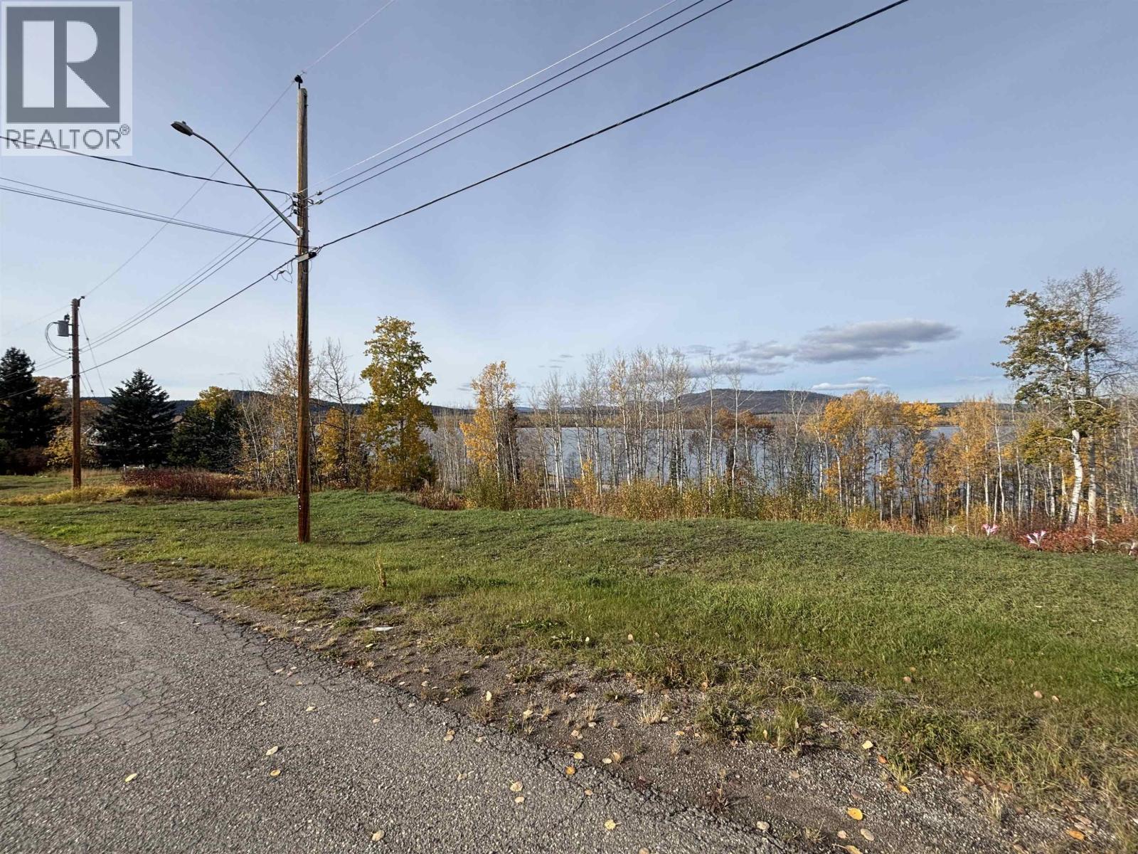 481 Simon Fraser Avenue, Fraser Lake, British Columbia  V0J 1S0 - Photo 1 - R3174961