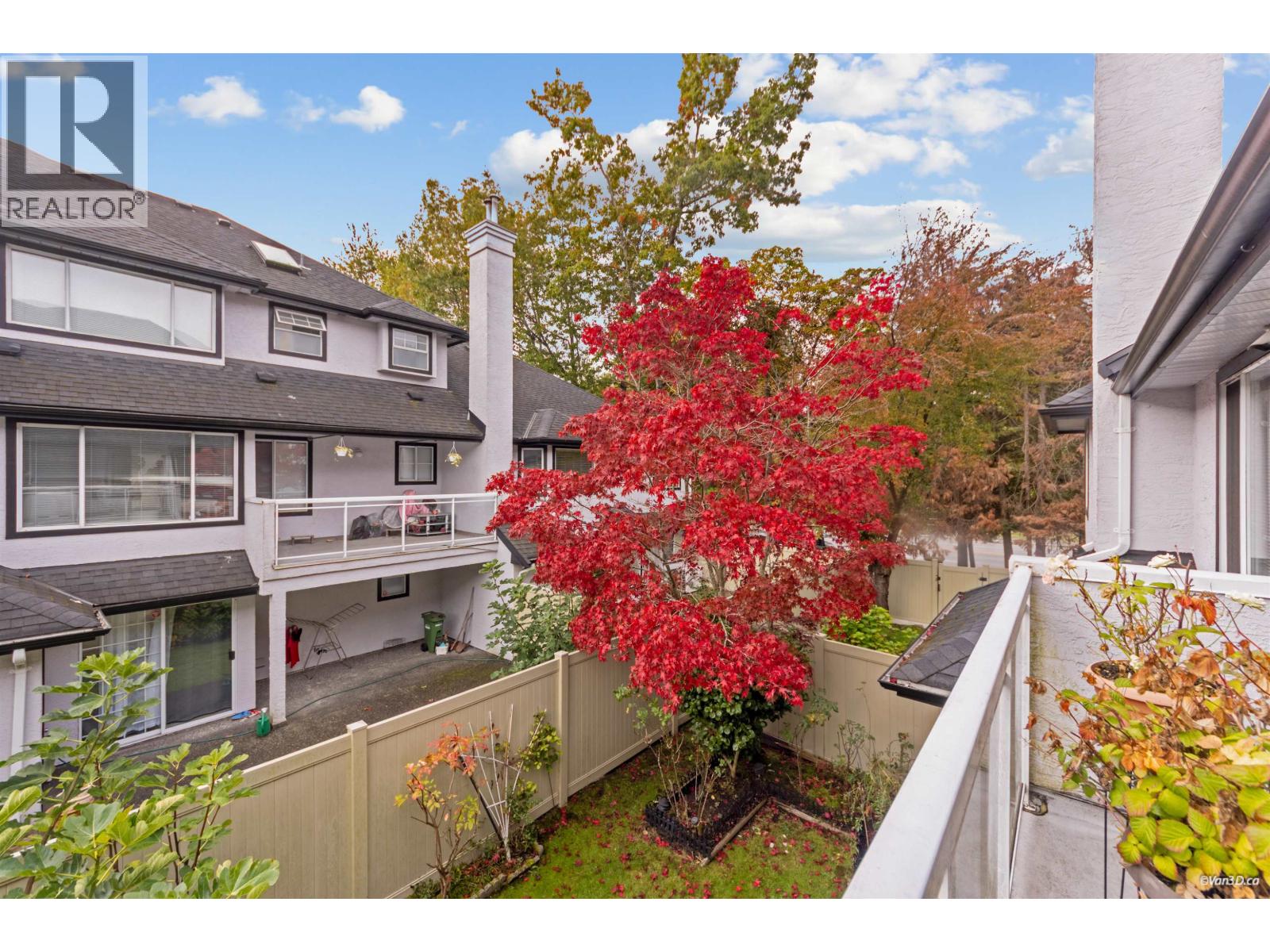 24 8120 GENERAL CURRIE ROAD