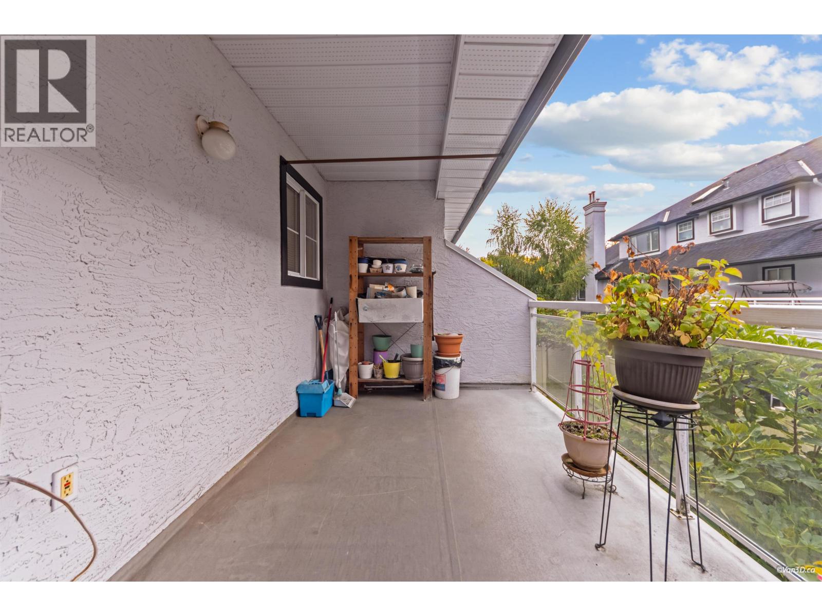 24 8120 GENERAL CURRIE ROAD