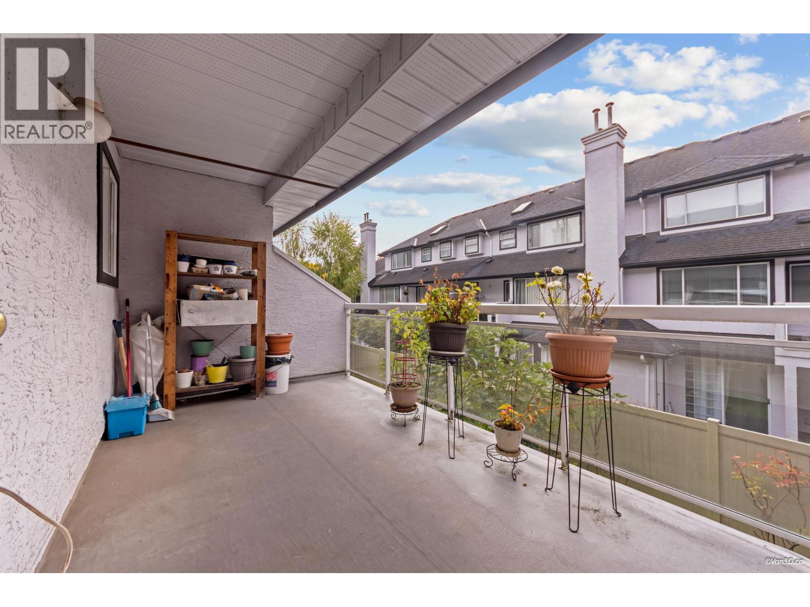 24 8120 GENERAL CURRIE ROAD