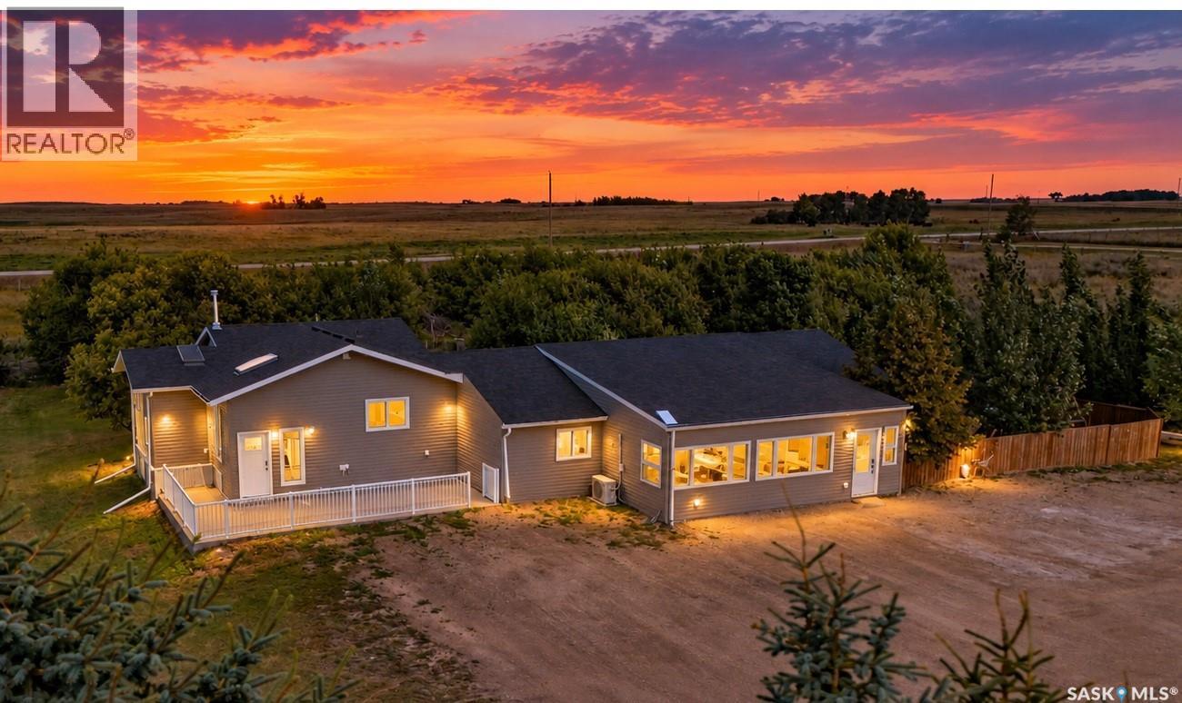 15 Acres of Paradise, Blucher Rm No. 343, Saskatchewan