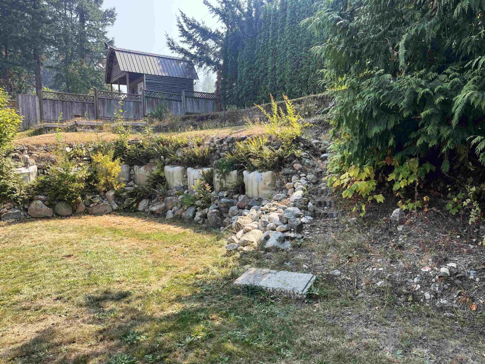 320 Robertson Crescent, Hope, Hope, British Columbia  V0X 1L4 - Photo 5 - R3157595