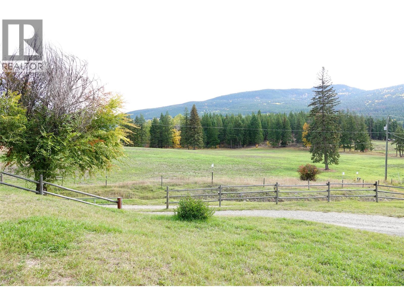 1325 Hepburn Road, Chase, British Columbia  V0E 1M1 - Photo 8 - 10403628