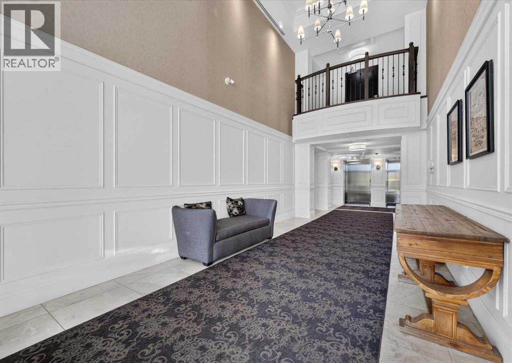 105, 211 Quarry Way SE