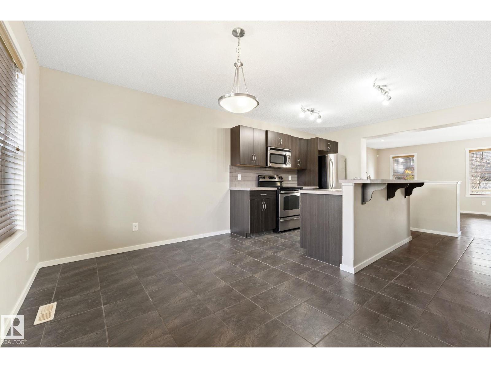 120 57 ST SW