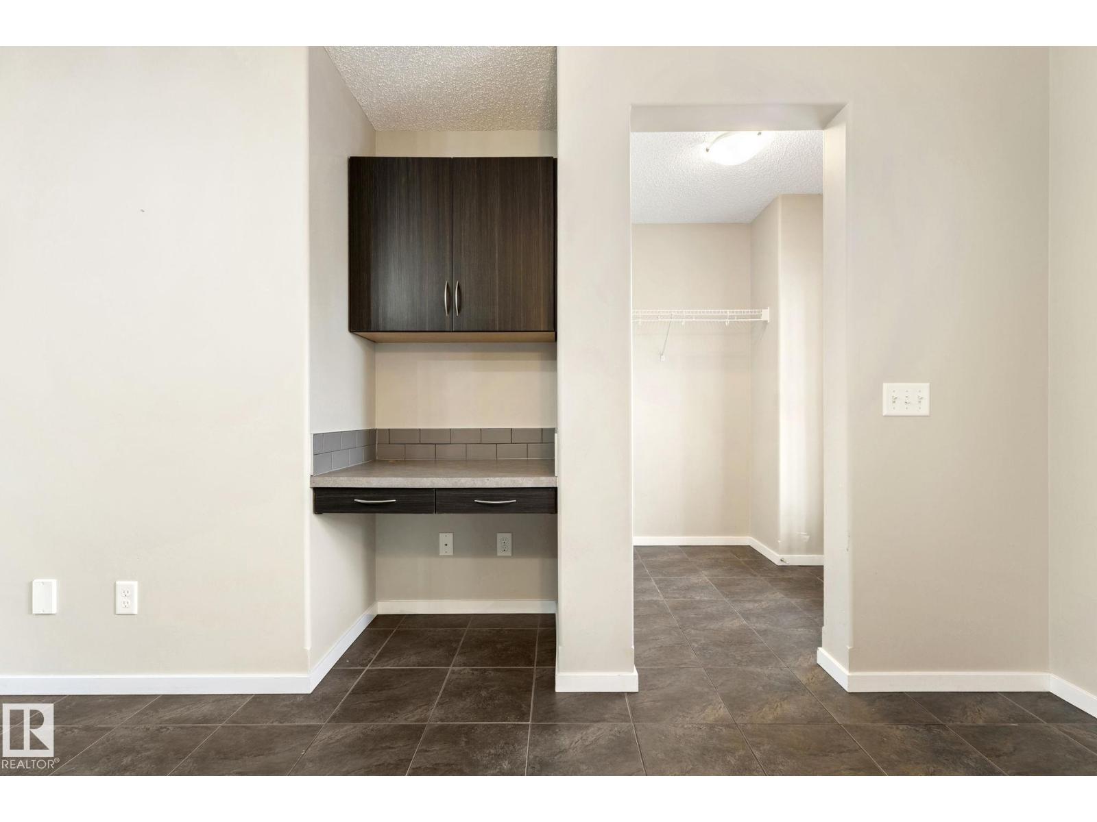 120 57 ST SW