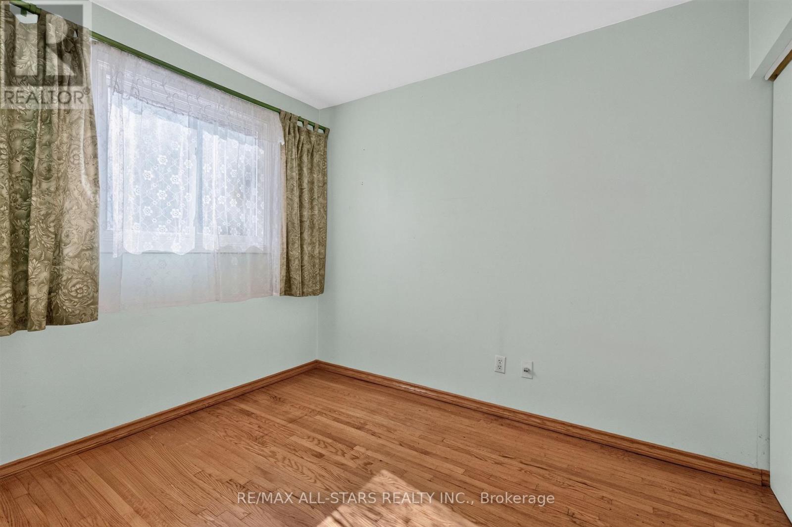 12 Adanac Drive, Toronto (Cliffcrest), Ontario  M1M 2E4 - Photo 25 - E14034616