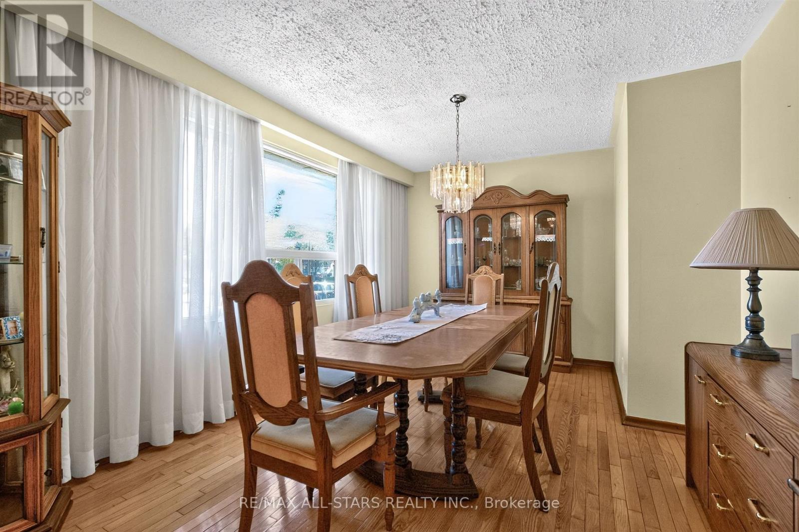 12 Adanac Drive, Toronto (Cliffcrest), Ontario  M1M 2E4 - Photo 9 - E14034616