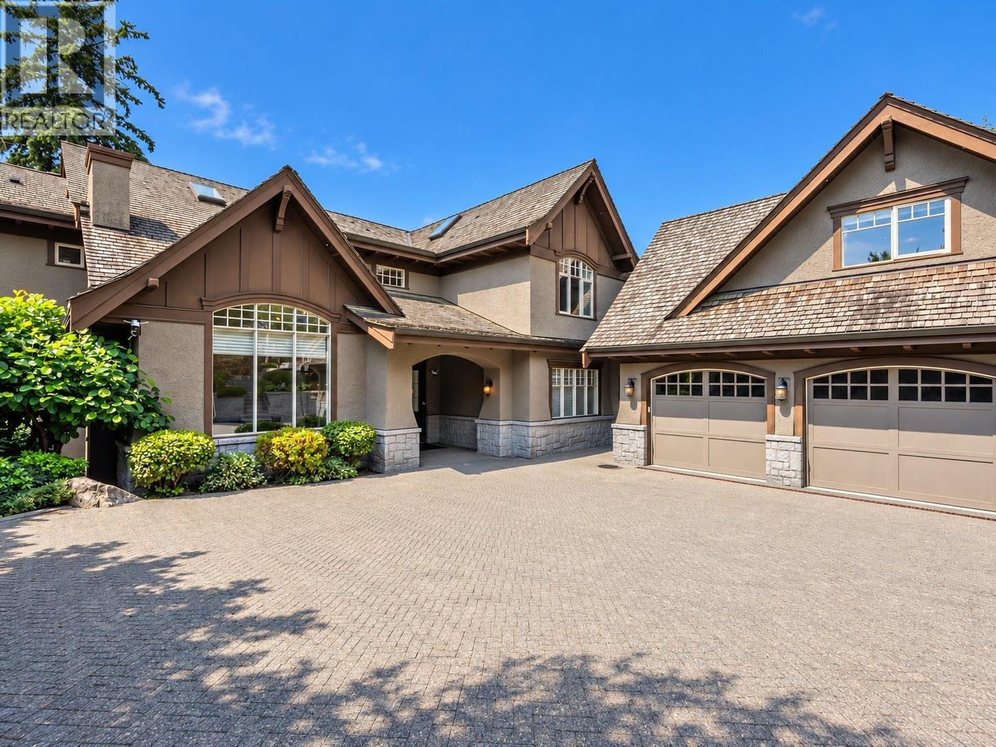 2638 Queens Avenue, West Vancouver, British Columbia  V7V 2Z1 - Photo 1 - R3171863