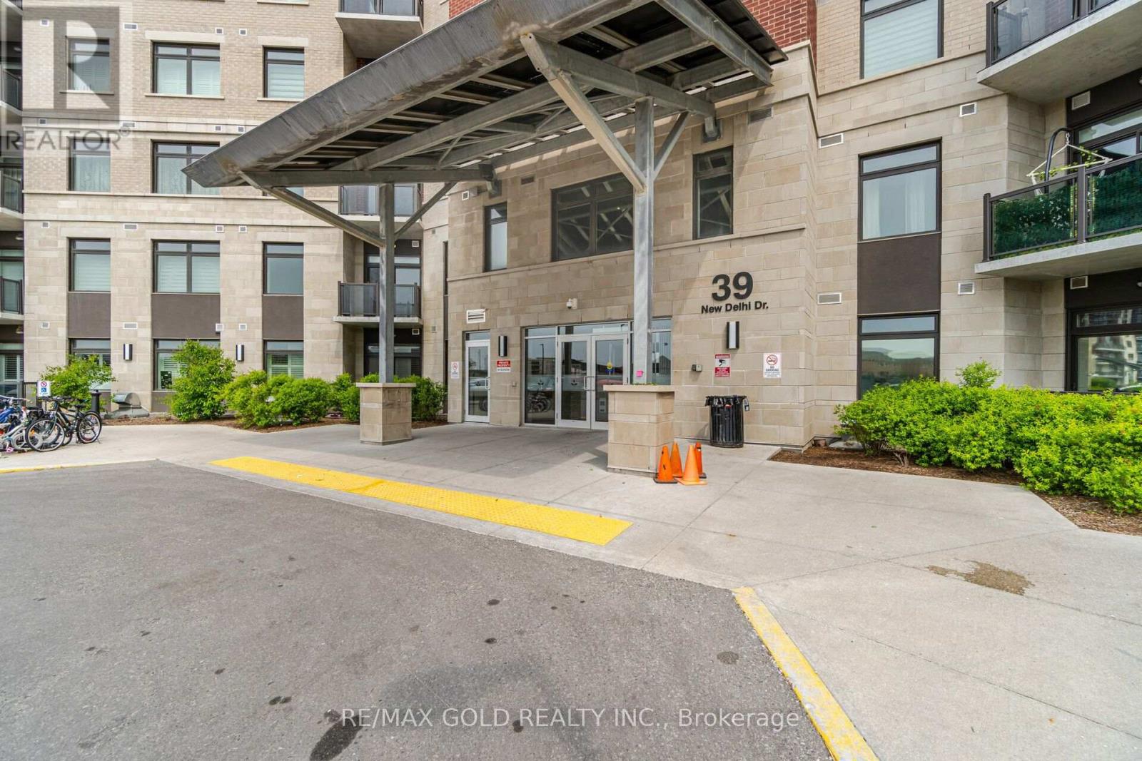 5 - 39 New Delhi Drive S, Markham, Ontario  L3S 0E1 - Photo 5 - N14034634
