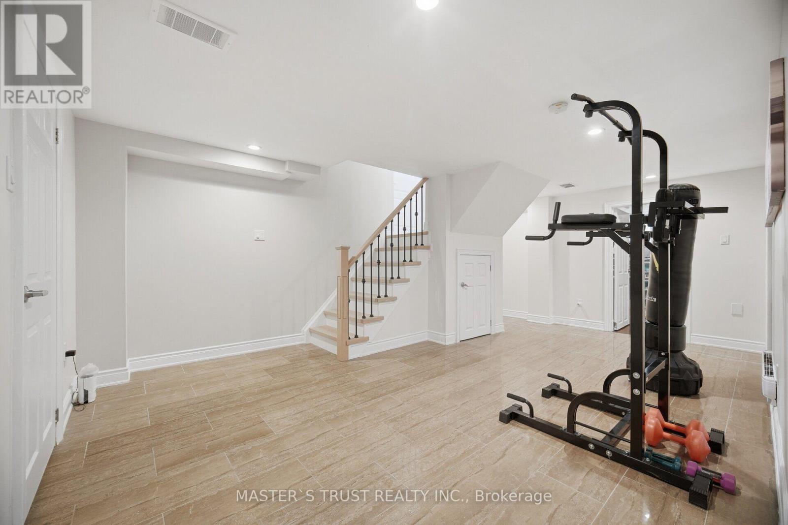 412 Sandmere Place, Oakville, Ontario  L6L 4G4 - Photo 21 - W14034606