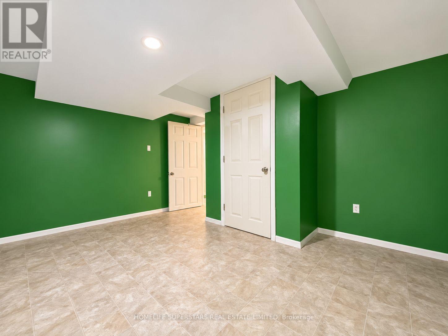 17 Manning Street, St. Catharines, Ontario  L2R 4M1 - Photo 11 - X14034624