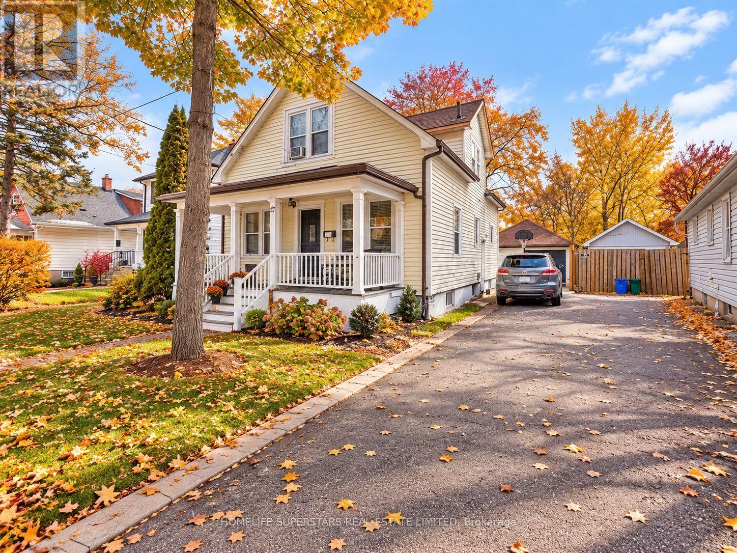 17 Manning Street, St. Catharines, Ontario  L2R 4M1 - Photo 13 - X14034624