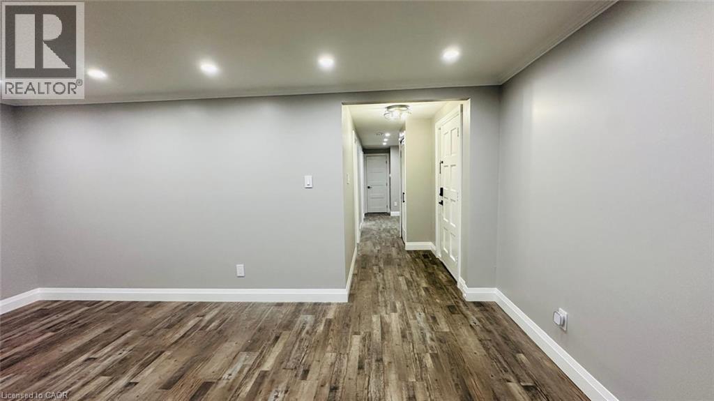 38 Jay Court Unit# Upper, Kitchener, Ontario  N2E 1P8 - Photo 3 - 40869895