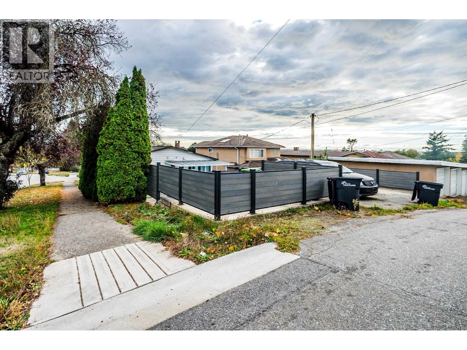 1791 E 64th Avenue, Vancouver, British Columbia  V5P 2M8 - Photo 3 - R3175591